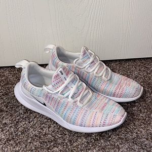 Nike Viale Space Dye Shoes